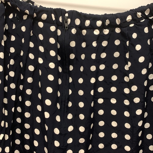 Villager blue and white poke a dot skirt - Picture 3 of 3